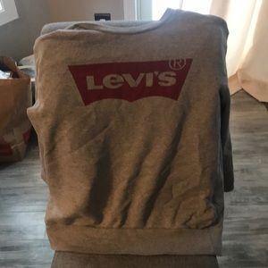 Levi Crewneck